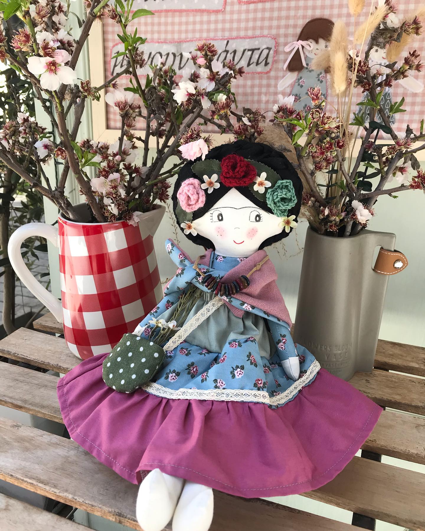 Dots and Flowers 5