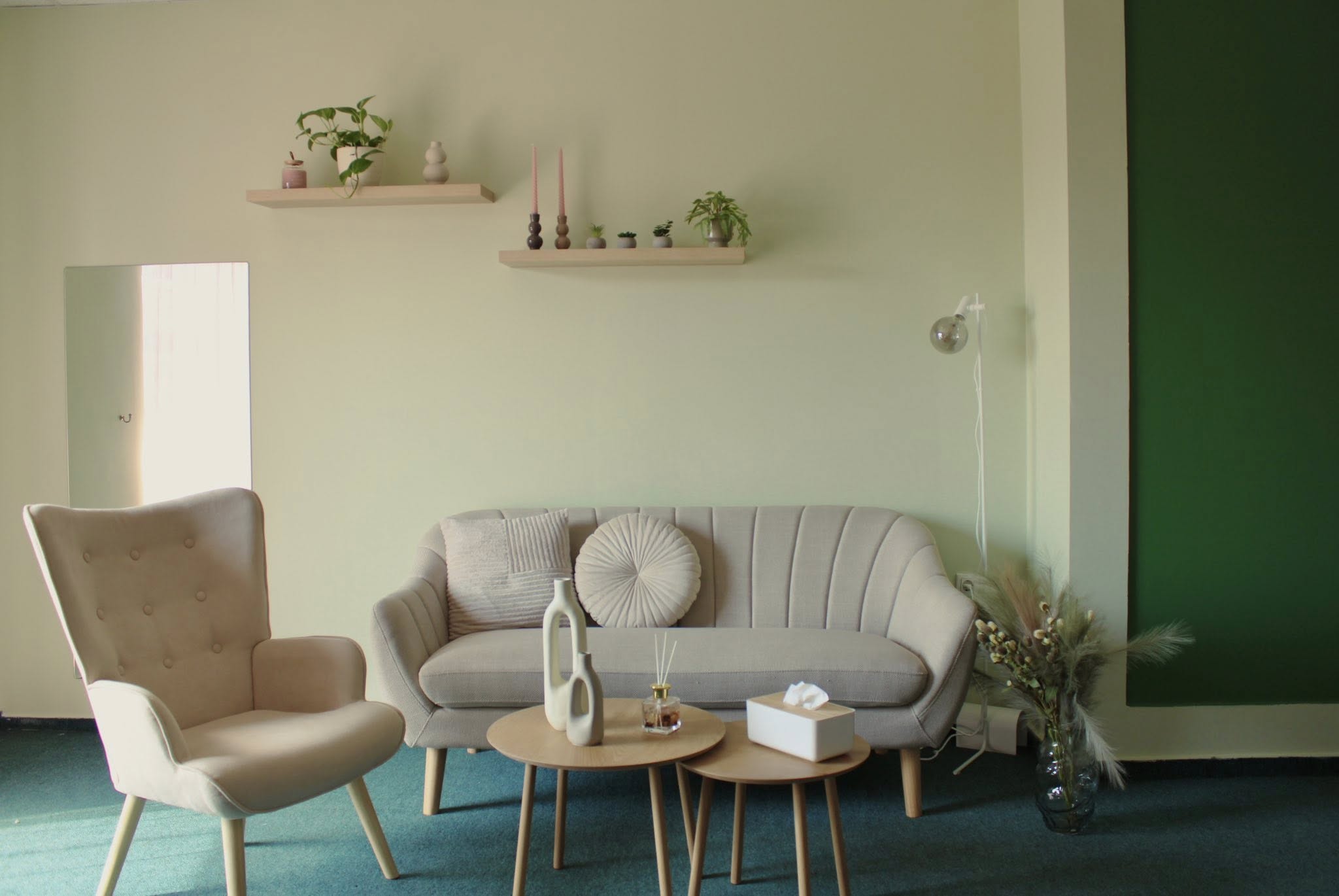 Therapys nest 1
