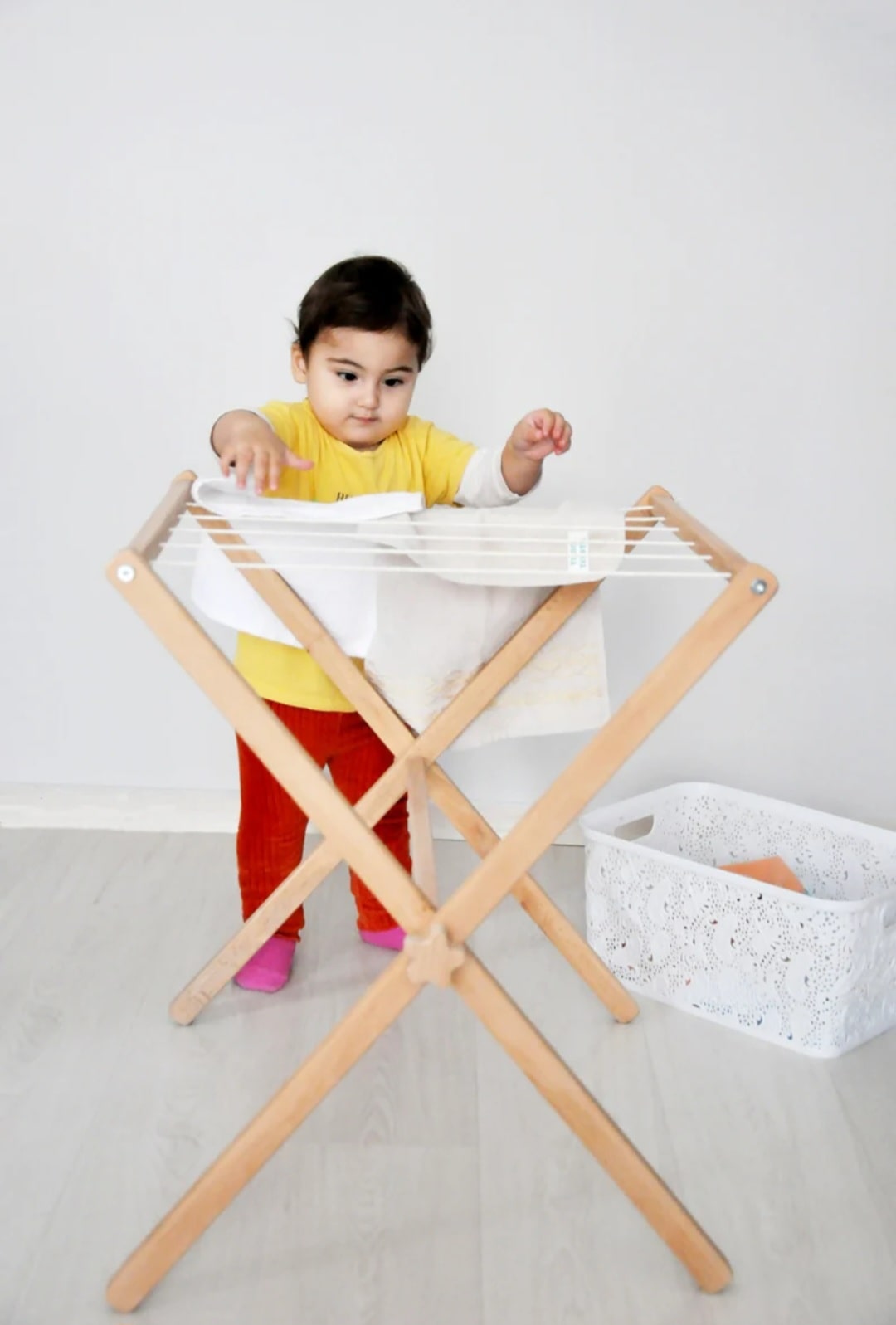 Montessori Thinks 2-